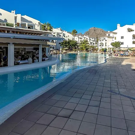 Апартаменты Sunset Harbour